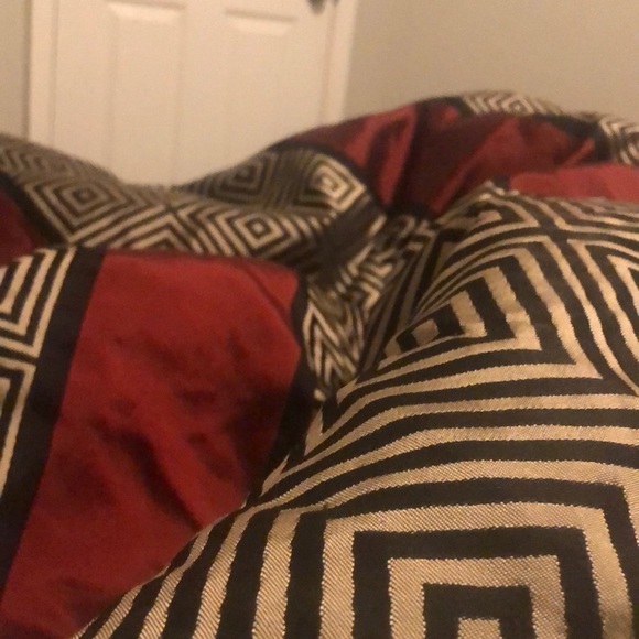 Meet your Posher, Yassin - Picture 1 of 1